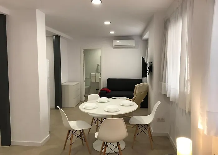 Otel Suites Marina 3*