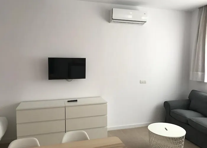Suites Marina Otel
